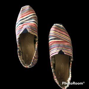 Toms multicolored flat shoes size 39/7.5